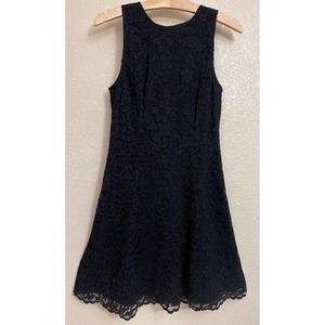 Ann Taylor A Line Sleeveless Black Lace Hem Dress • Size 2